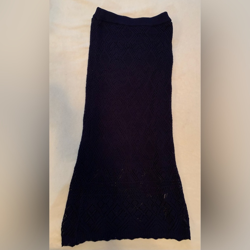 Crocheted women’s skirt